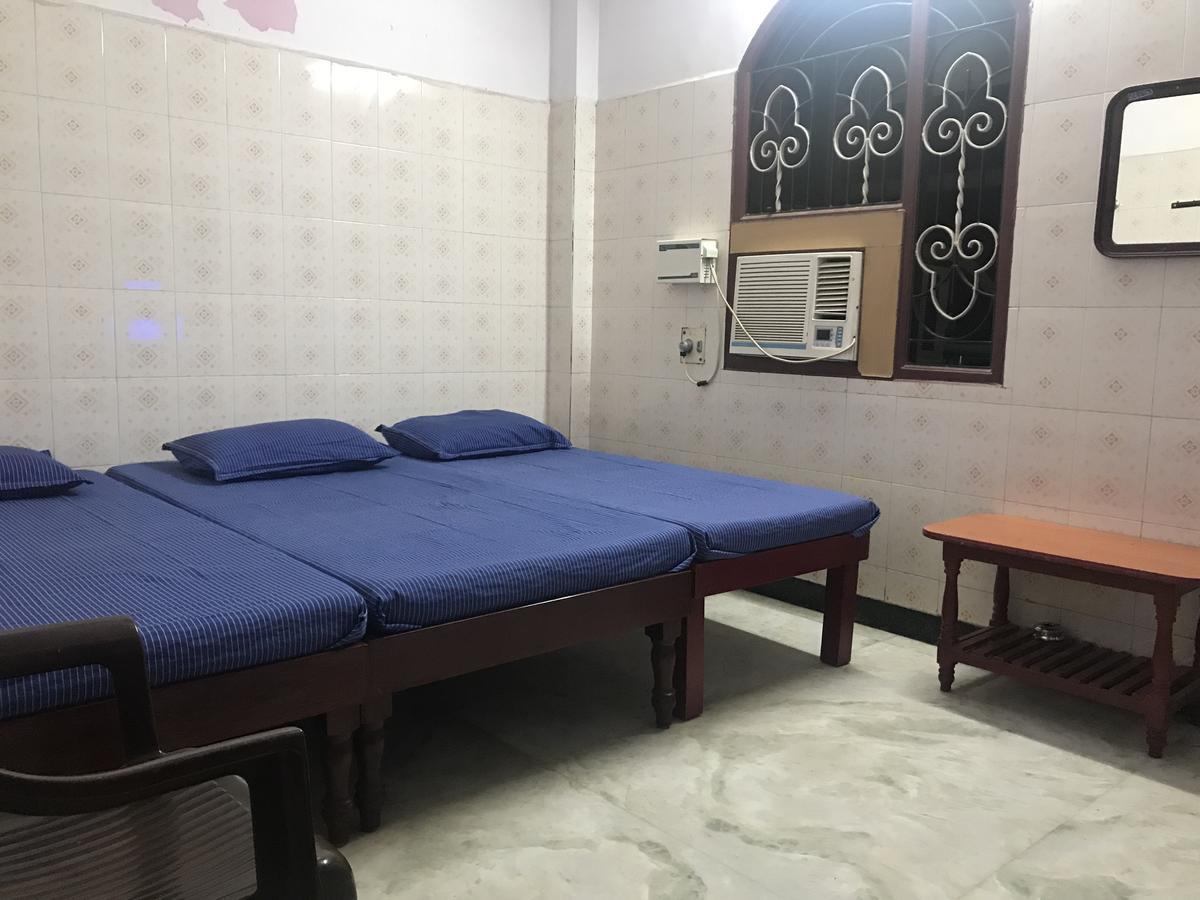 Merit Guest House Chennai Ngoại thất bức ảnh
